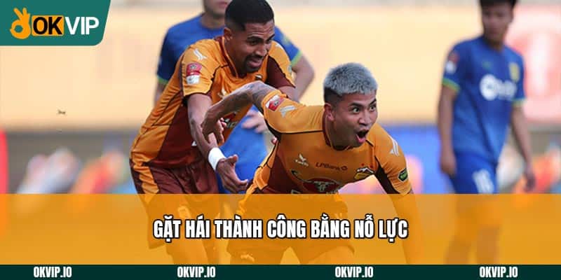 CLB Bóng Đá LPBank – Chiến Thắng Trong Vòng Tay CĐV - hình ảnh - fiixmvzyq.top CLB Bóng Đá LPBank – Chiến Thắng Trong Vòng Tay CĐV - hình ảnh - fiixmvzyq.top